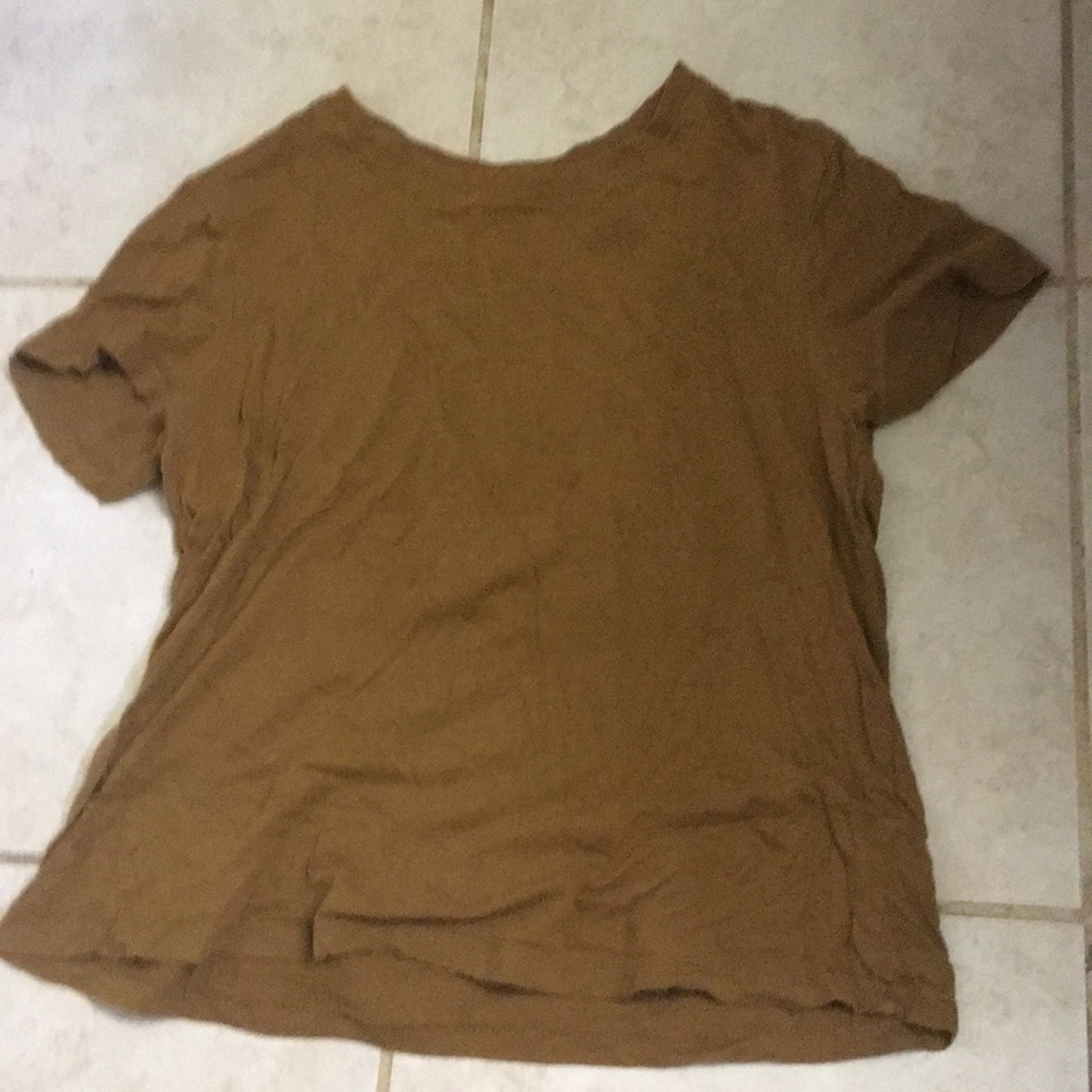 Short sleeve shirt